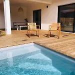 Villa Modern House With Pool, Between And Forest *