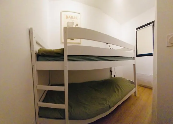 Villa Modern House With Pool, Between And Forest *